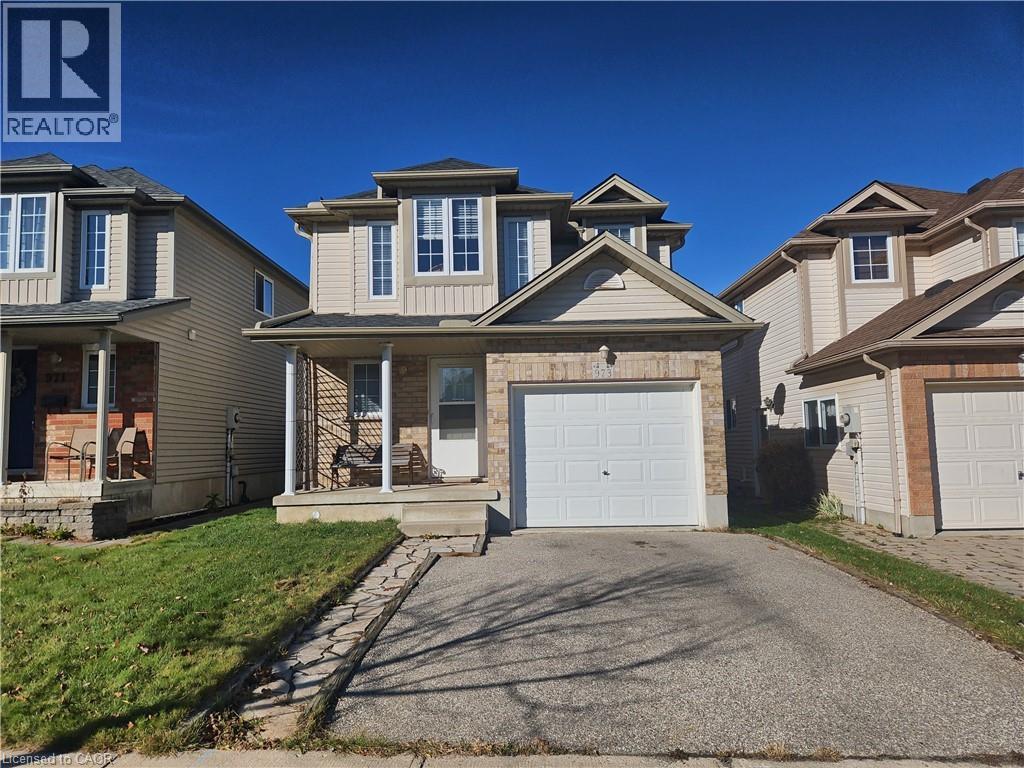 973 Atlantic Boulevard, Waterloo, Ontario  N2K 4L4 - Photo 2 - 40823818