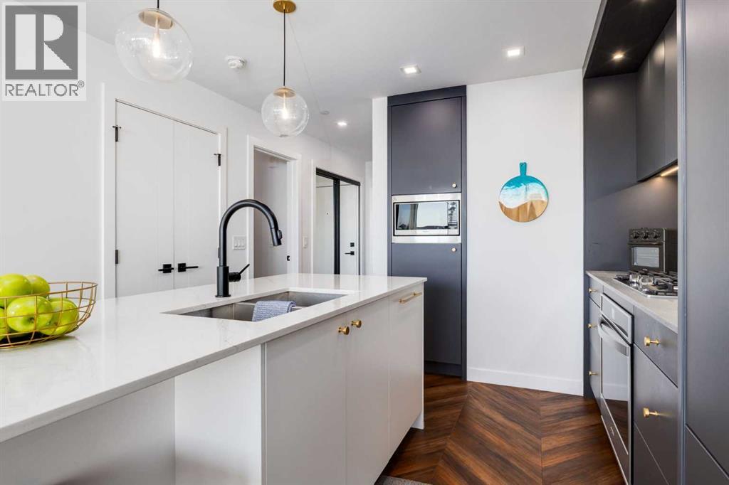 312, 8445 Broadcast Avenue SW, Calgary, Alberta  T3H 6B6 - Photo 7 - A2280471