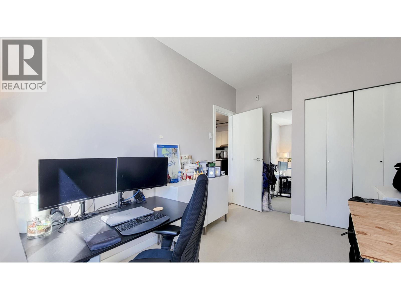 307 555 Foster Avenue, Coquitlam, British Columbia  V3J 0B6 - Photo 11 - R3119578