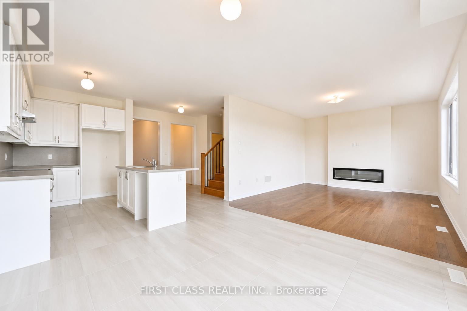 9 Percheron Court, Markham, Ontario  L6C 3T5 - Photo 12 - N13106180