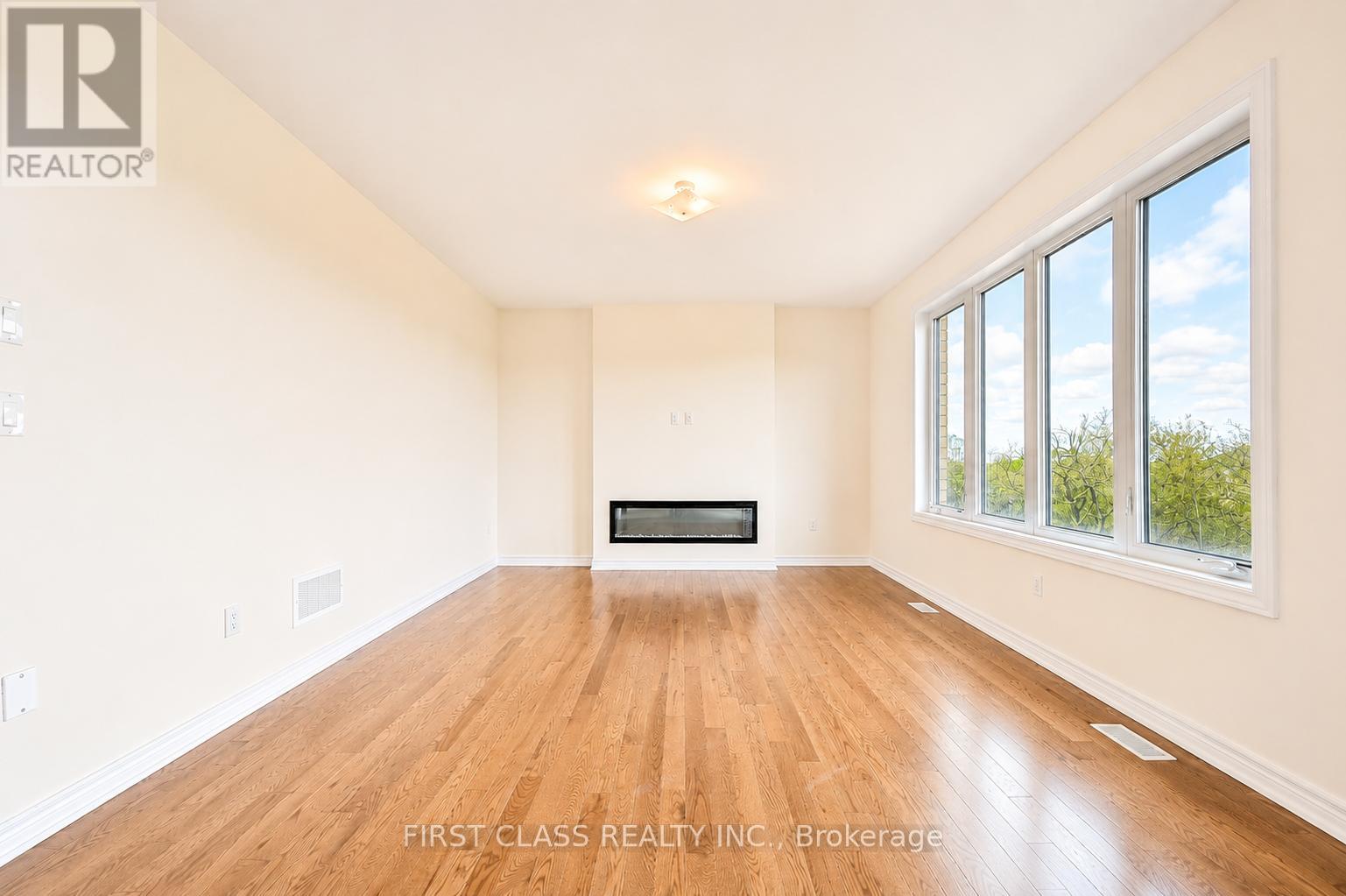 9 Percheron Court, Markham, Ontario  L6C 3T5 - Photo 15 - N13106180