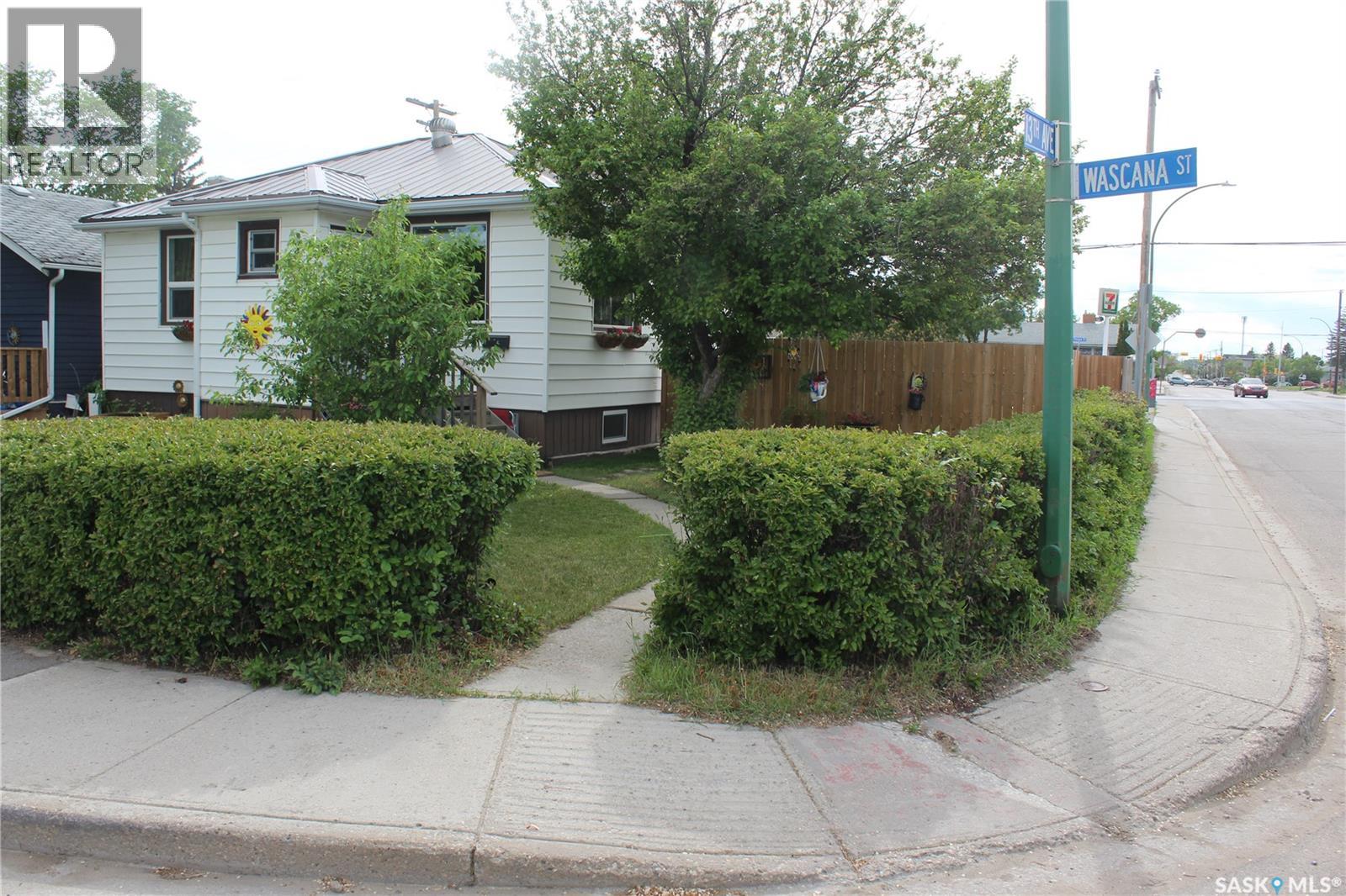 2100 Wascana STREET, Regina, Saskatchewan