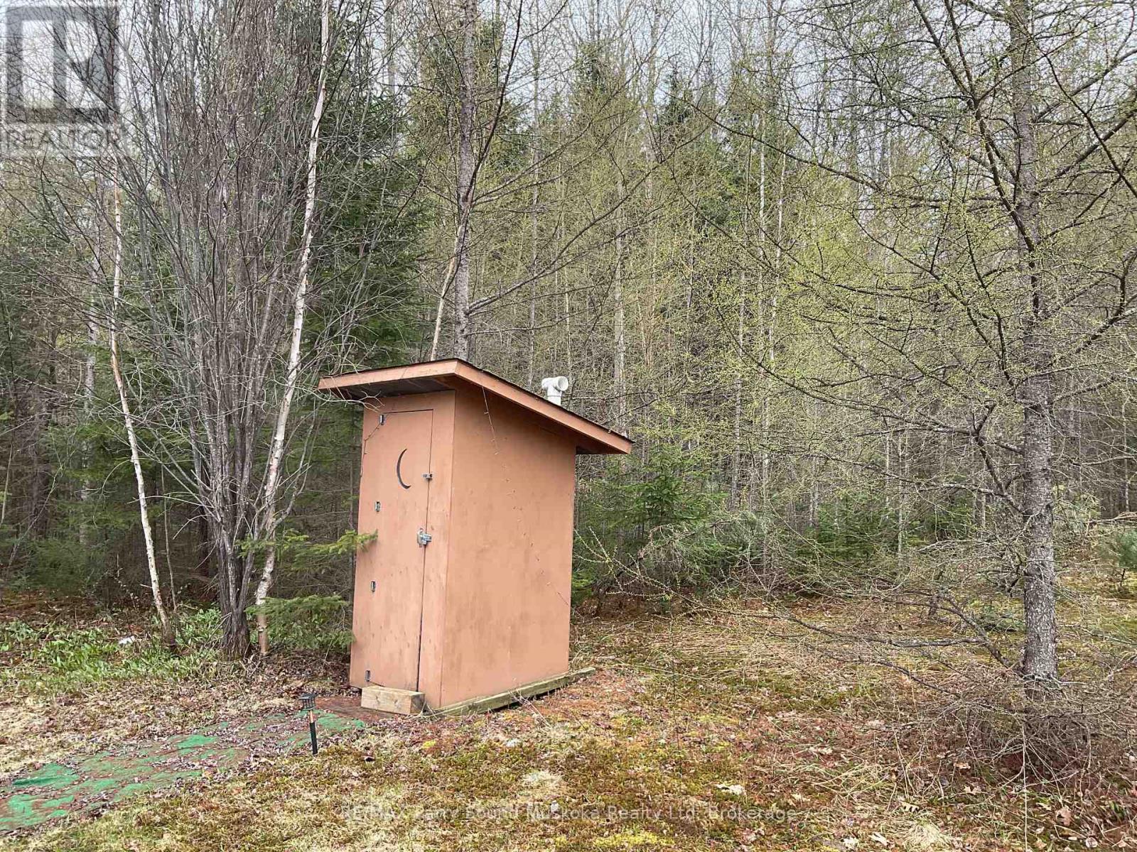 56 Legrou Lake Road, Parry Sound Remote Area, Ontario  P0H 1A0 - Photo 6 - X13108918