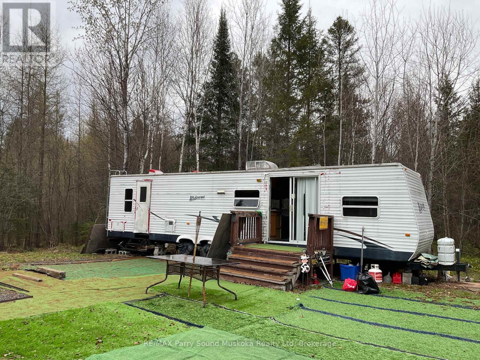 56 Legrou Lake Road, Parry Sound Remote Area, Ontario  P0H 1A0 - Photo 7 - X13108918