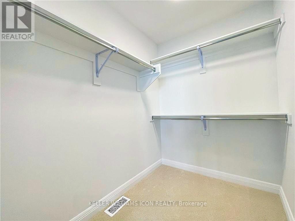 56 Loggerhead Heights, Ottawa, Ontario  K2T 0R9 - Photo 17 - X13108910
