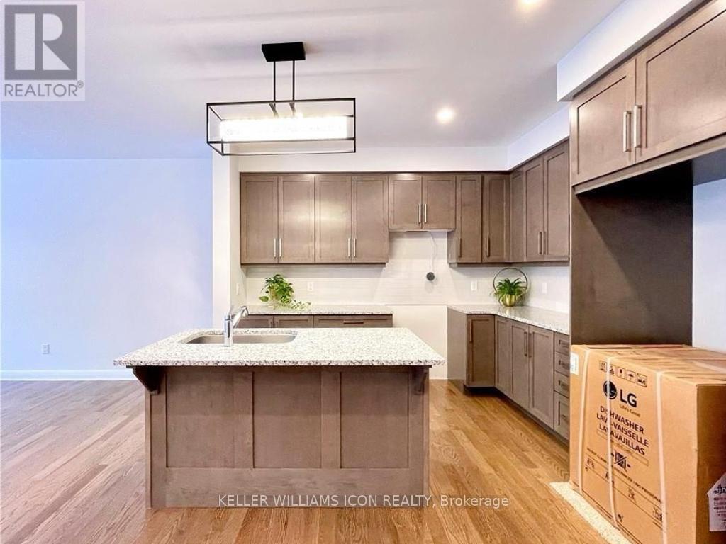 56 Loggerhead Heights, Ottawa, Ontario  K2T 0R9 - Photo 6 - X13108910