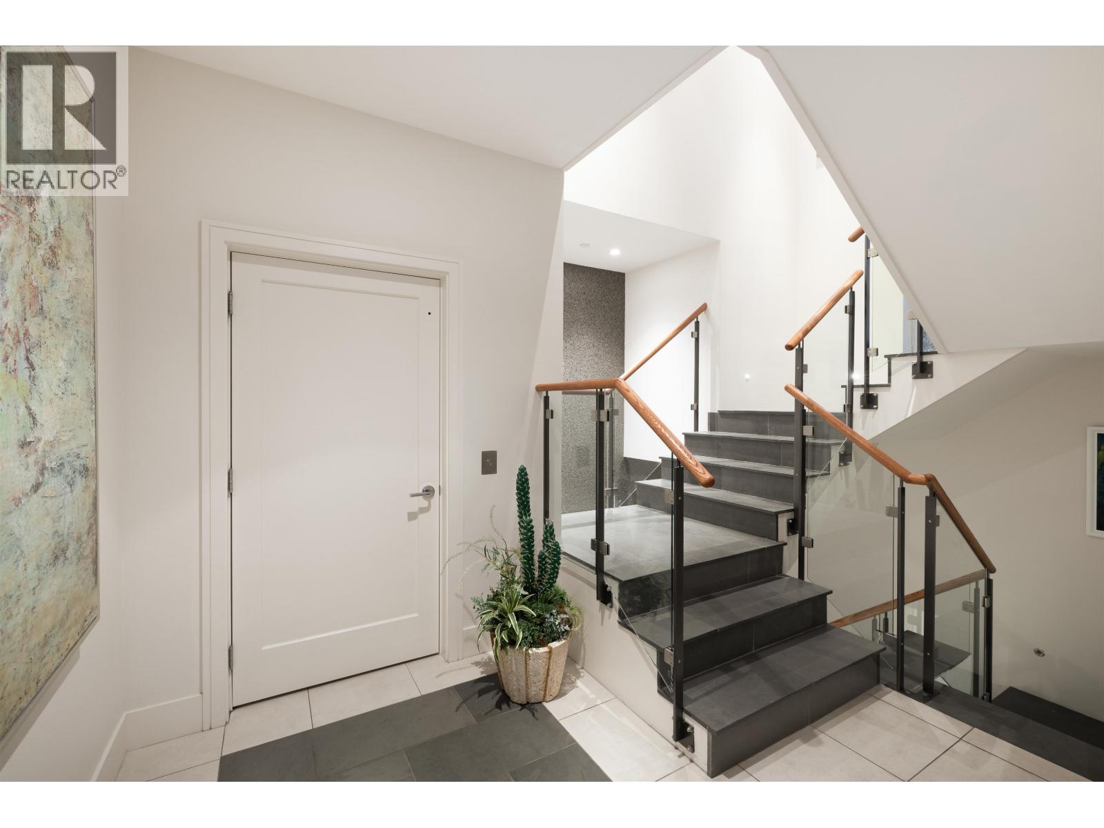 Ph2 2245 Twin Creek Place, West Vancouver, British Columbia  V7S 3K4 - Photo 3 - R3121706