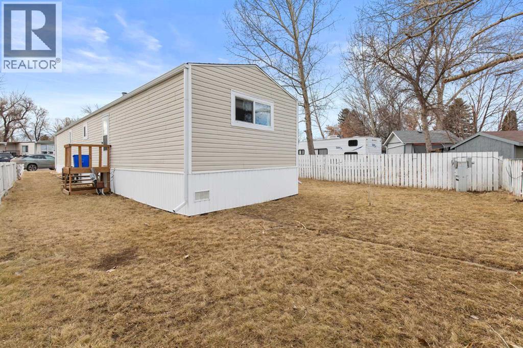 47, 4000 13 Avenue SE, Medicine Hat, Alberta  T1B 1J3 - Photo 25 - A2285004