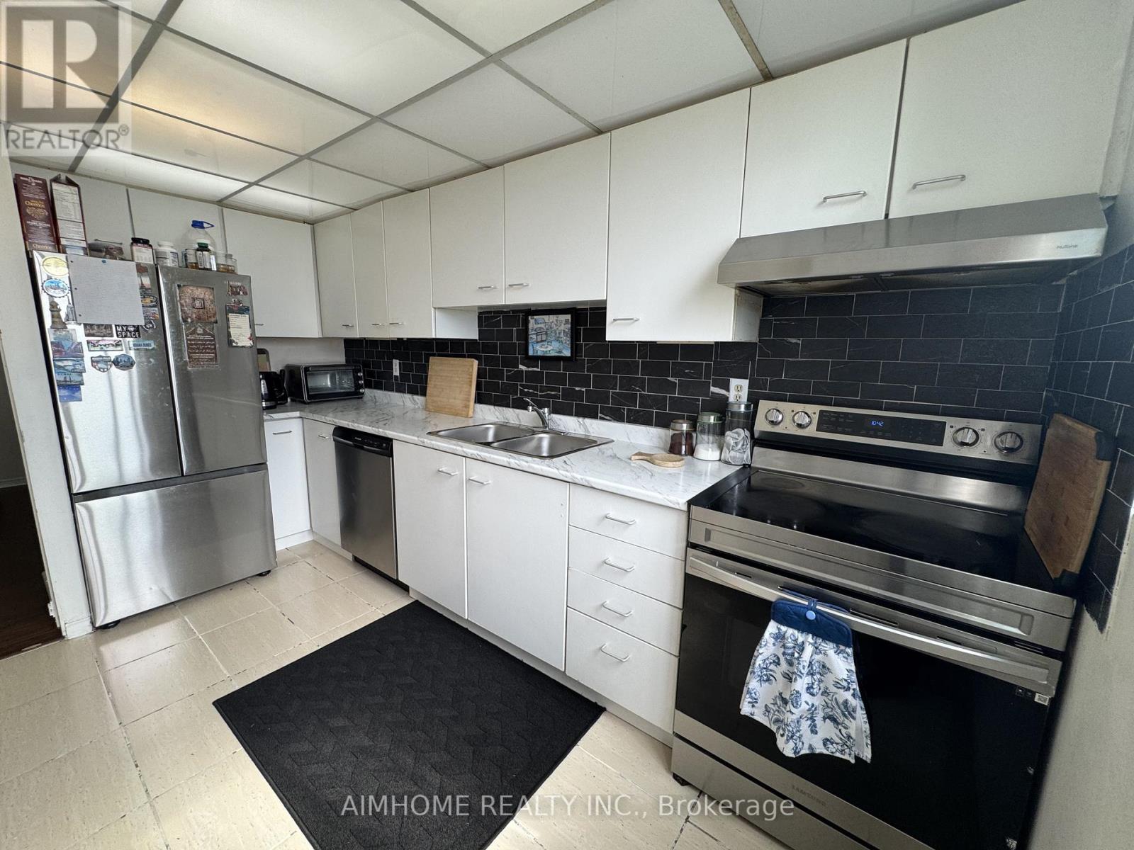 1504 - 115 Hillcrest Avenue, Mississauga, Ontario  L5B 3Y9 - Photo 14 - W13108902