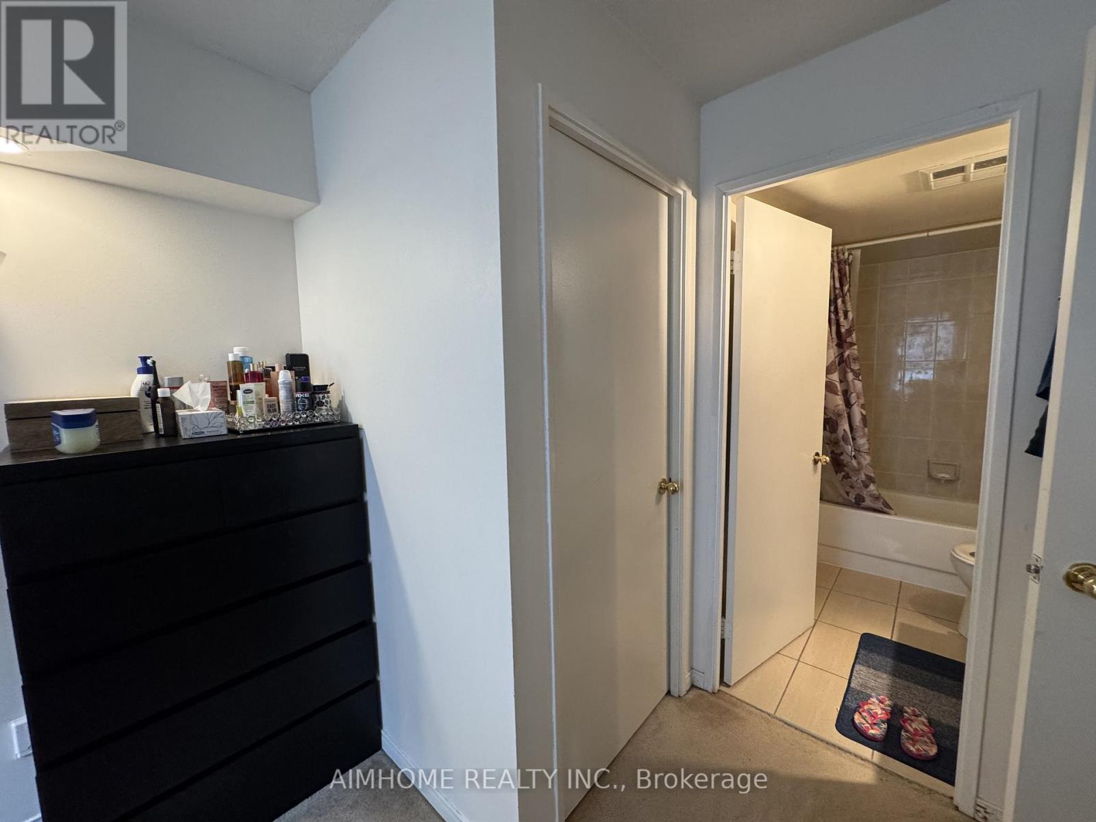 1504 - 115 Hillcrest Avenue, Mississauga, Ontario  L5B 3Y9 - Photo 29 - W13108902