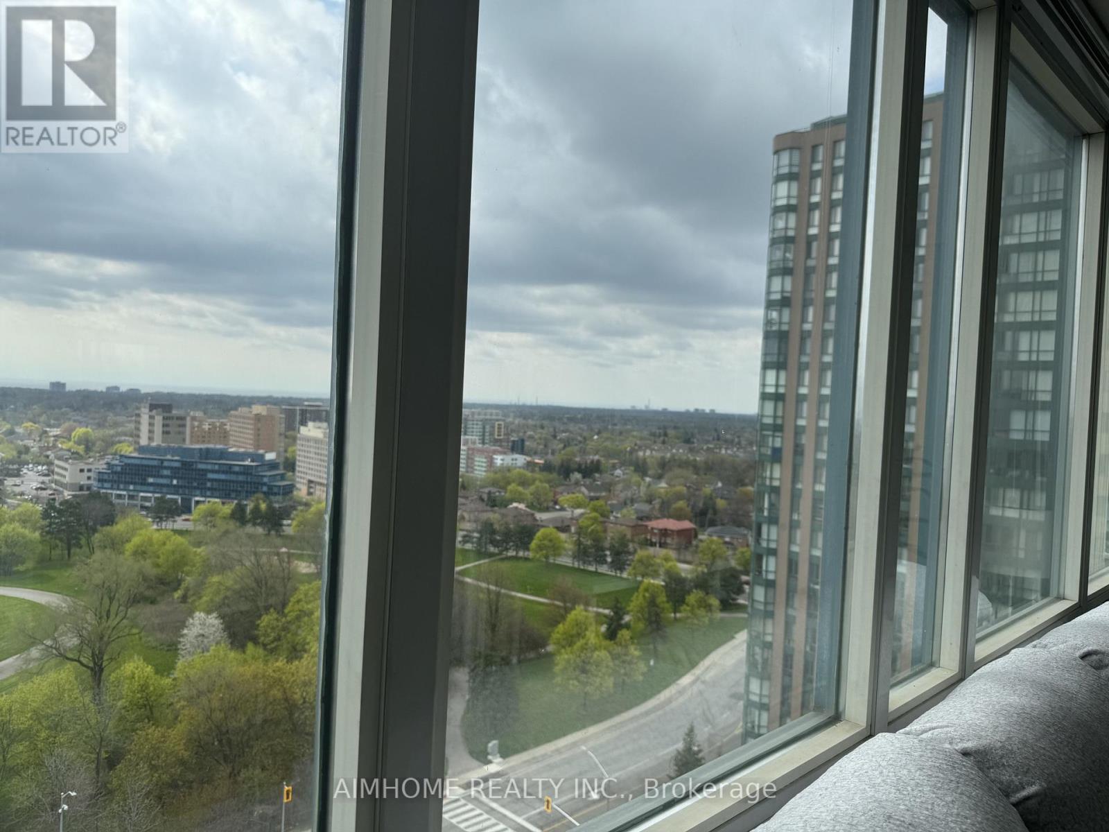 1504 - 115 Hillcrest Avenue, Mississauga, Ontario  L5B 3Y9 - Photo 39 - W13108902