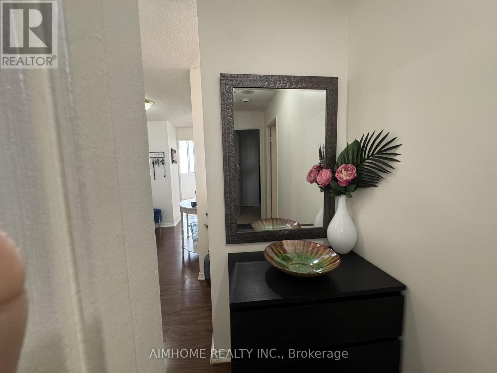 1504 - 115 Hillcrest Avenue, Mississauga, Ontario  L5B 3Y9 - Photo 9 - W13108902