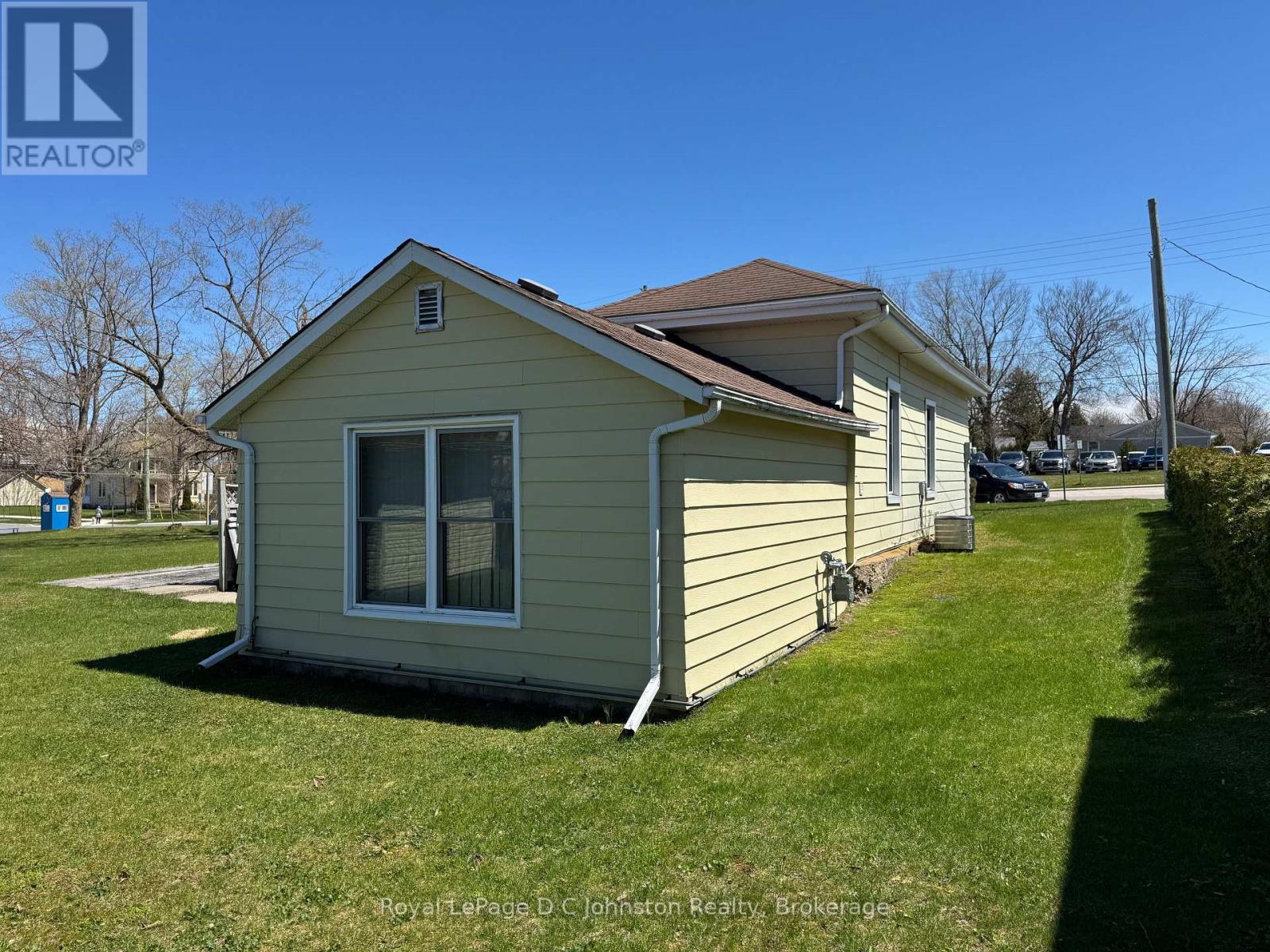 21 Victoria Street S, Saugeen Shores, Ontario  N0H 2L0 - Photo 17 - X13077162