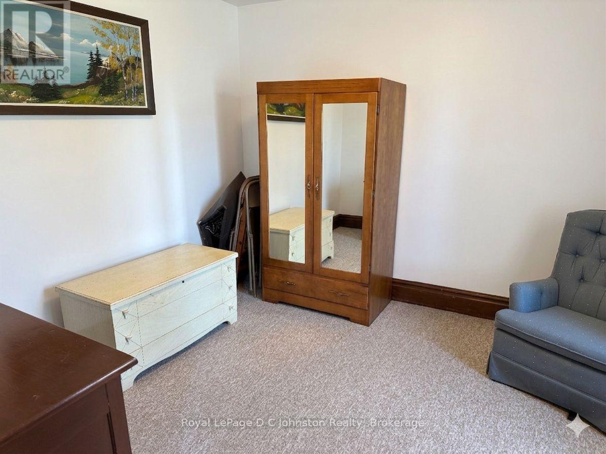 21 Victoria Street S, Saugeen Shores, Ontario  N0H 2L0 - Photo 14 - X13077162