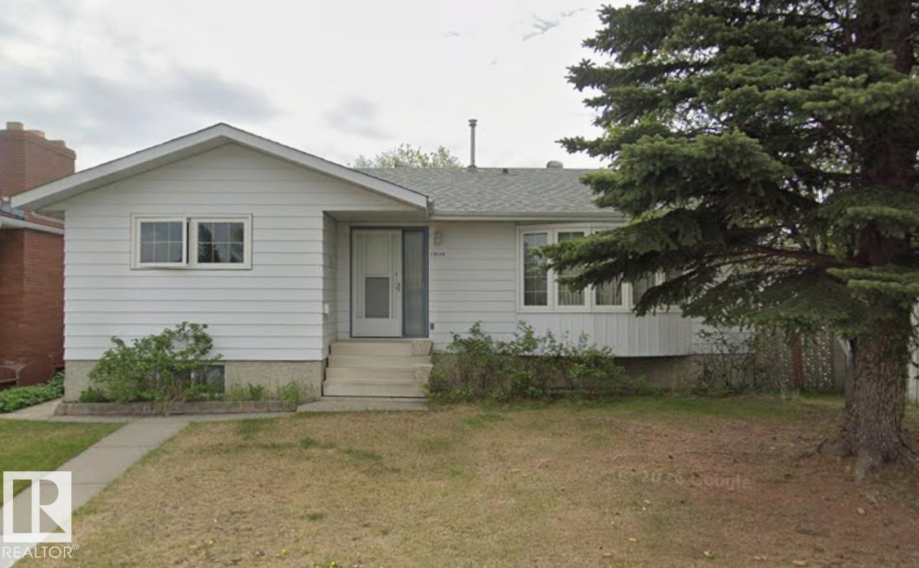 11035 166 AV NW, edmonton, Alberta