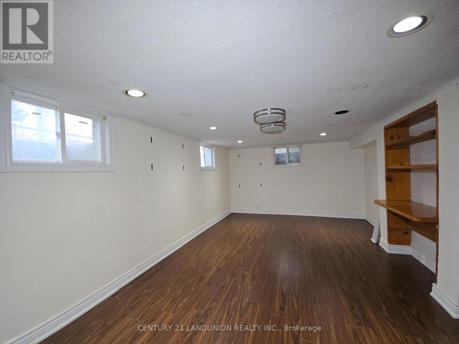 11960 Yonge Street, Richmond Hill, Ontario  L4E 3N6 - Photo 18 - N12933530
