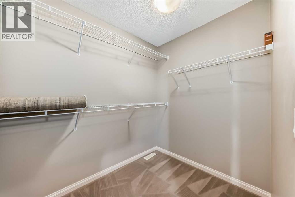 60 Sunset Circle, Cochrane, Alberta  T4C 0C3 - Photo 27 - A2307268