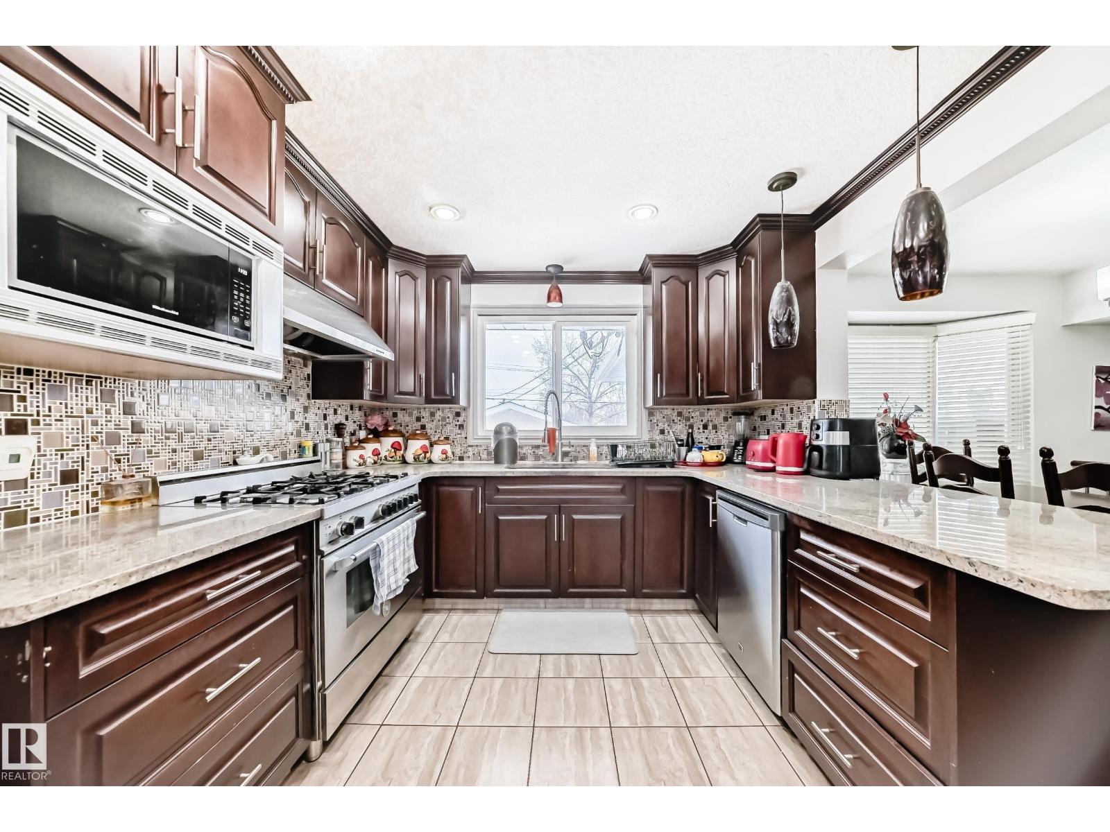 12131 101 Street Nw, Edmonton, Alberta  T5G 2C2 - Photo 12 - E4486944