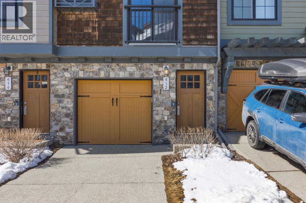 412 Ascot Circle Sw, Calgary, Alberta  T3H 0X3 - Photo 2 - A2299304
