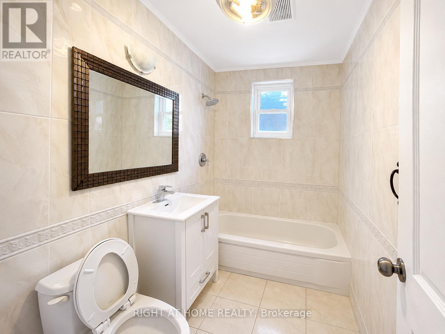 Main - 55 Verwood Avenue, Toronto, Ontario  M3H 2K8 - Photo 13 - C13108988