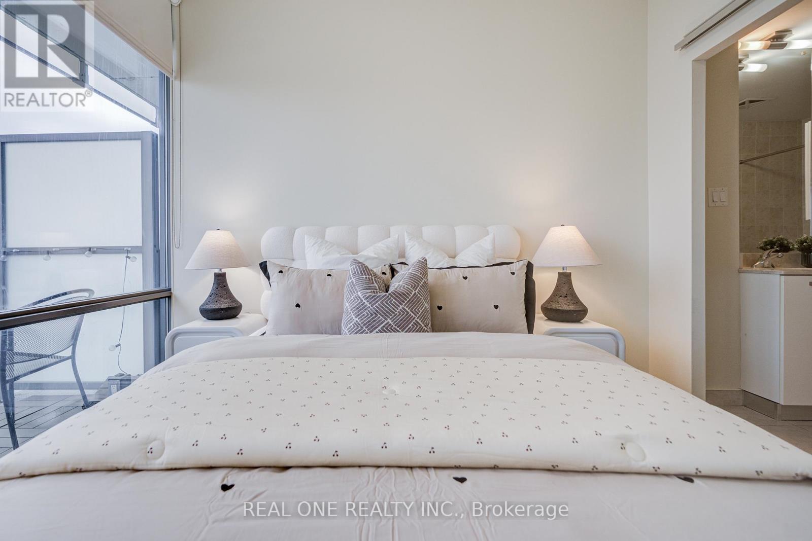3107 - 38 Grenville Street, Toronto, Ontario  M4Y 1A5 - Photo 25 - C13109010