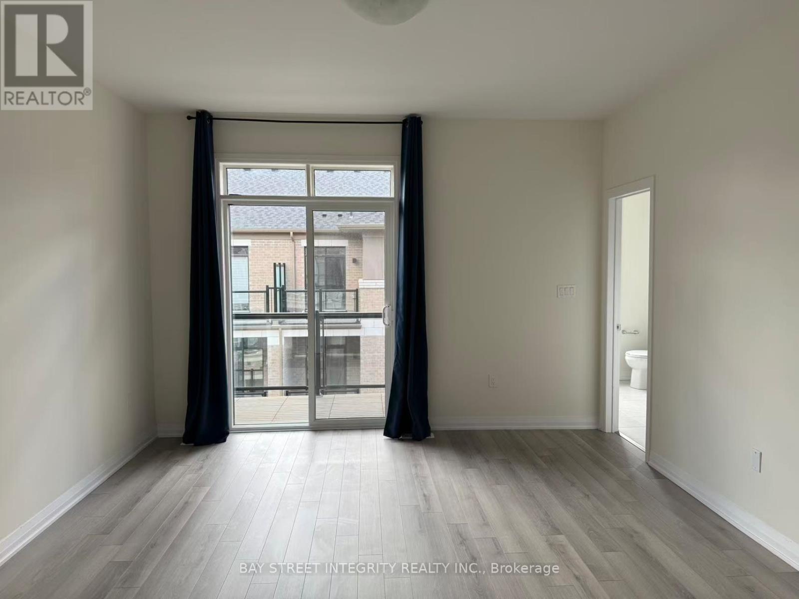 82 Millman Lane, Richmond Hill, Ontario  L4E 3R9 - Photo 7 - N13109008