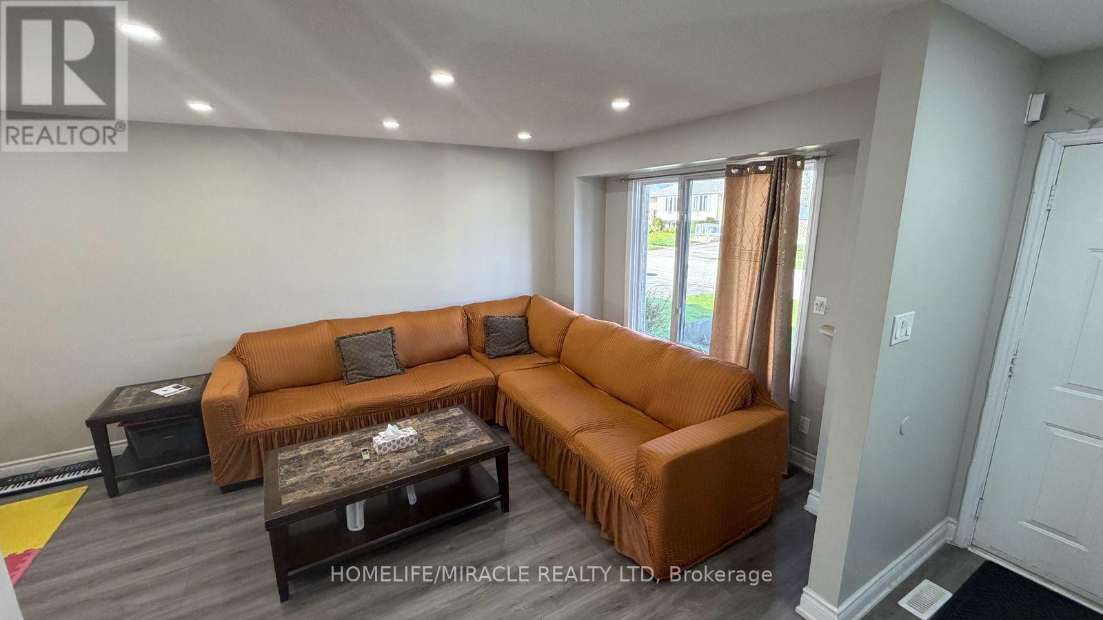14 Moreau Crescent, London East, Ontario  N5V 4S6 - Photo 3 - X13079862