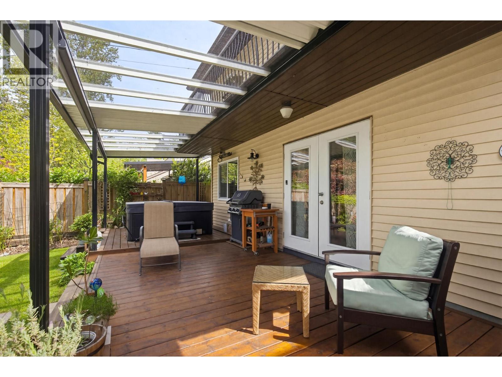 3358 Jervis Street, Port Coquitlam, British Columbia  V3B 4P3 - Photo 5 - R3118350