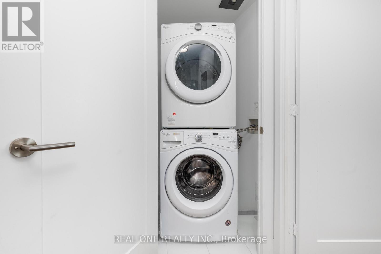 2905 - 10 York Street, Toronto, Ontario  M5J 0E1 - Photo 36 - C13108992