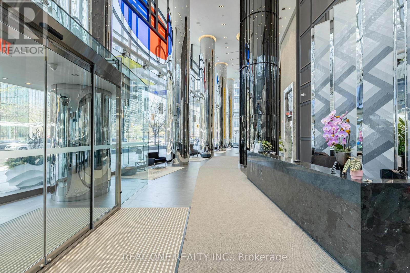 2905 - 10 York Street, Toronto, Ontario  M5J 0E1 - Photo 8 - C13108992