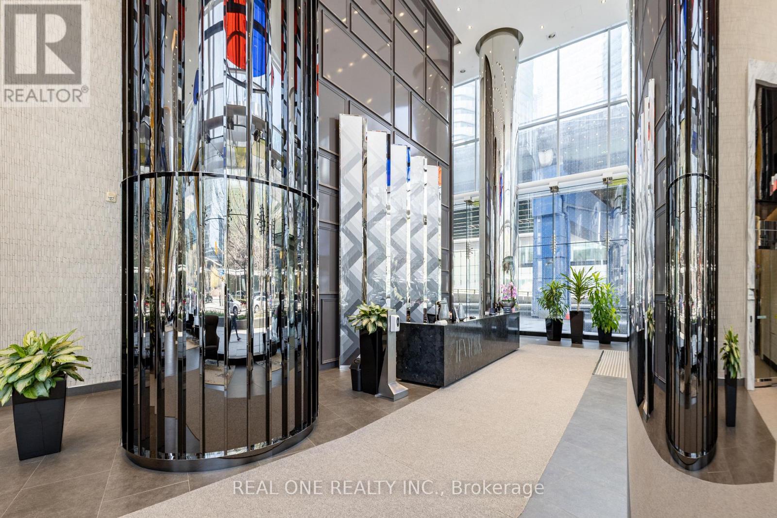 2905 - 10 York Street, Toronto, Ontario  M5J 0E1 - Photo 7 - C13108992