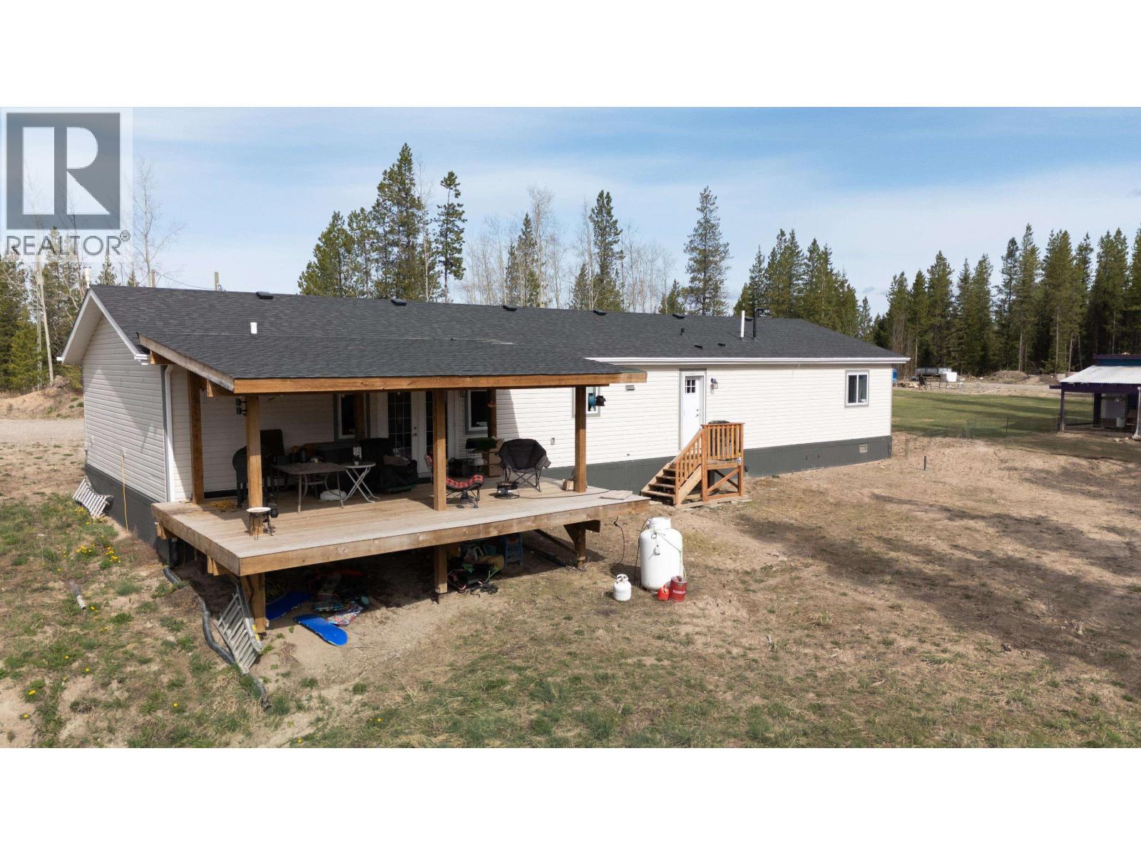 18710 Hughes Road, Prince George, British Columbia  V2N 6S2 - Photo 2 - R3087270