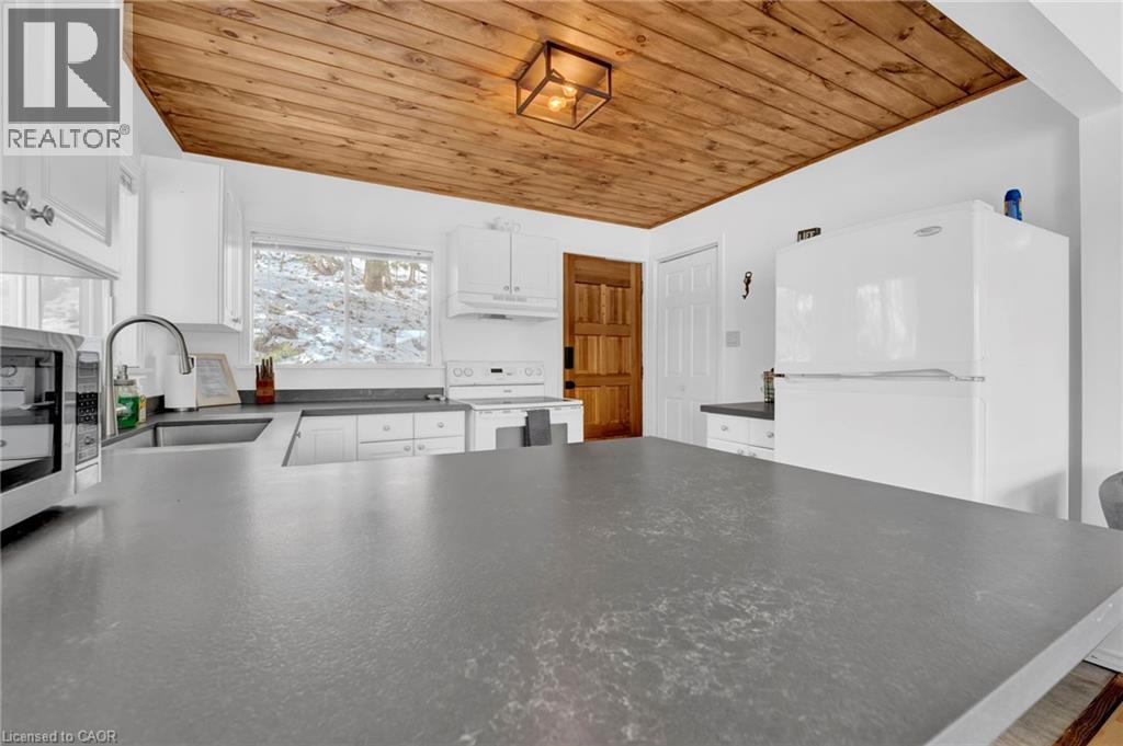 1220 Portage Lake Road, Haliburton, Ontario  K0M 1S0 - Photo 16 - 40823788