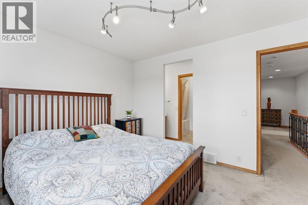 36 Wentworth Close Sw, Calgary, Alberta  T3H 4V9 - Photo 32 - A2308978