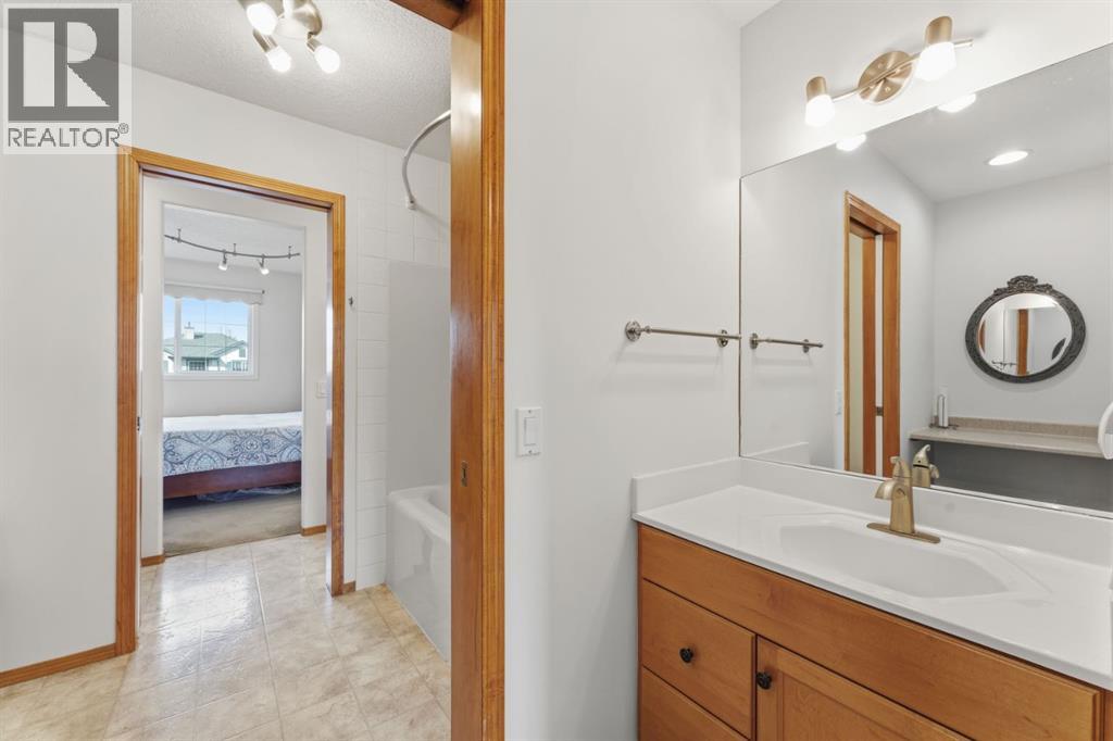 36 Wentworth Close Sw, Calgary, Alberta  T3H 4V9 - Photo 29 - A2308978