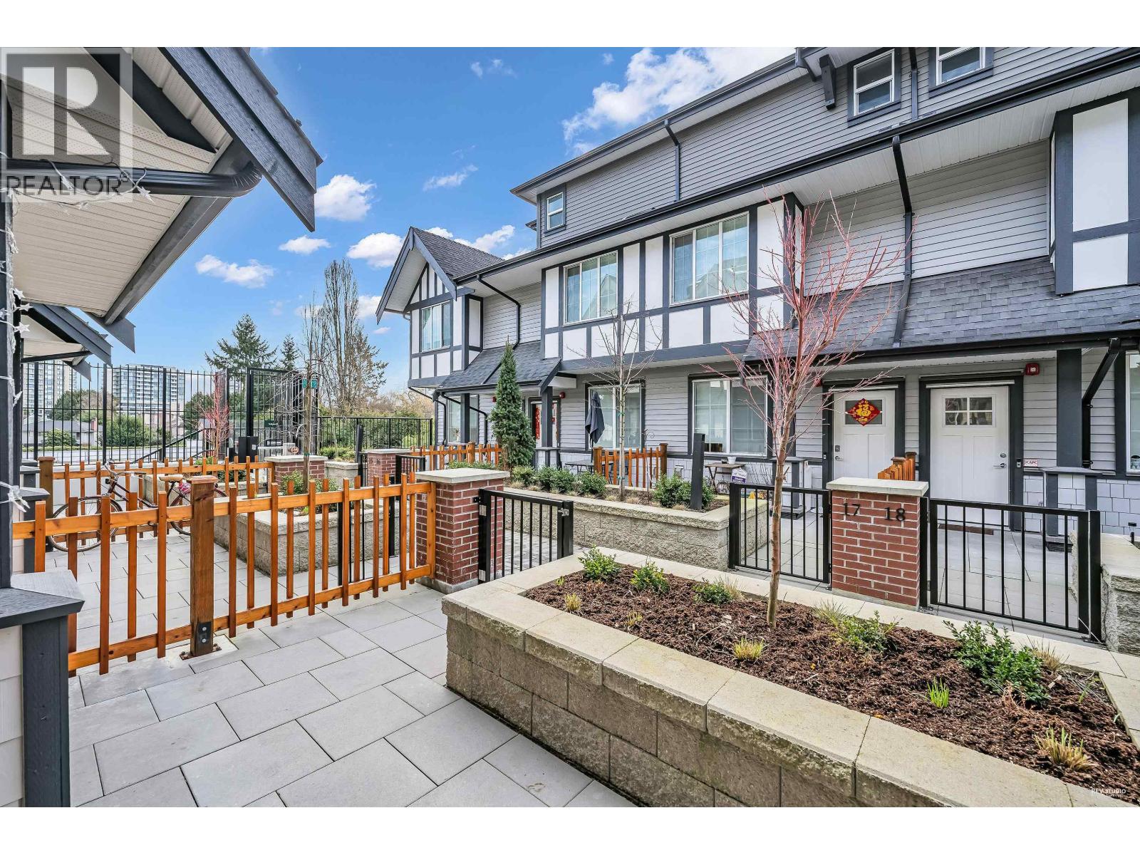 12 8888 SPIRES ROAD, Richmond, British Columbia
