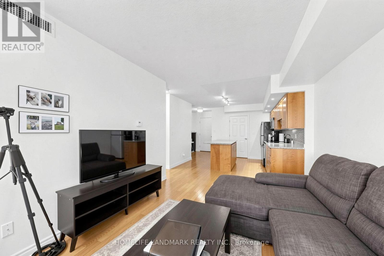 1124 - 270 Wellington Street W, Toronto, Ontario  M5V 3P5 - Photo 10 - C13109034
