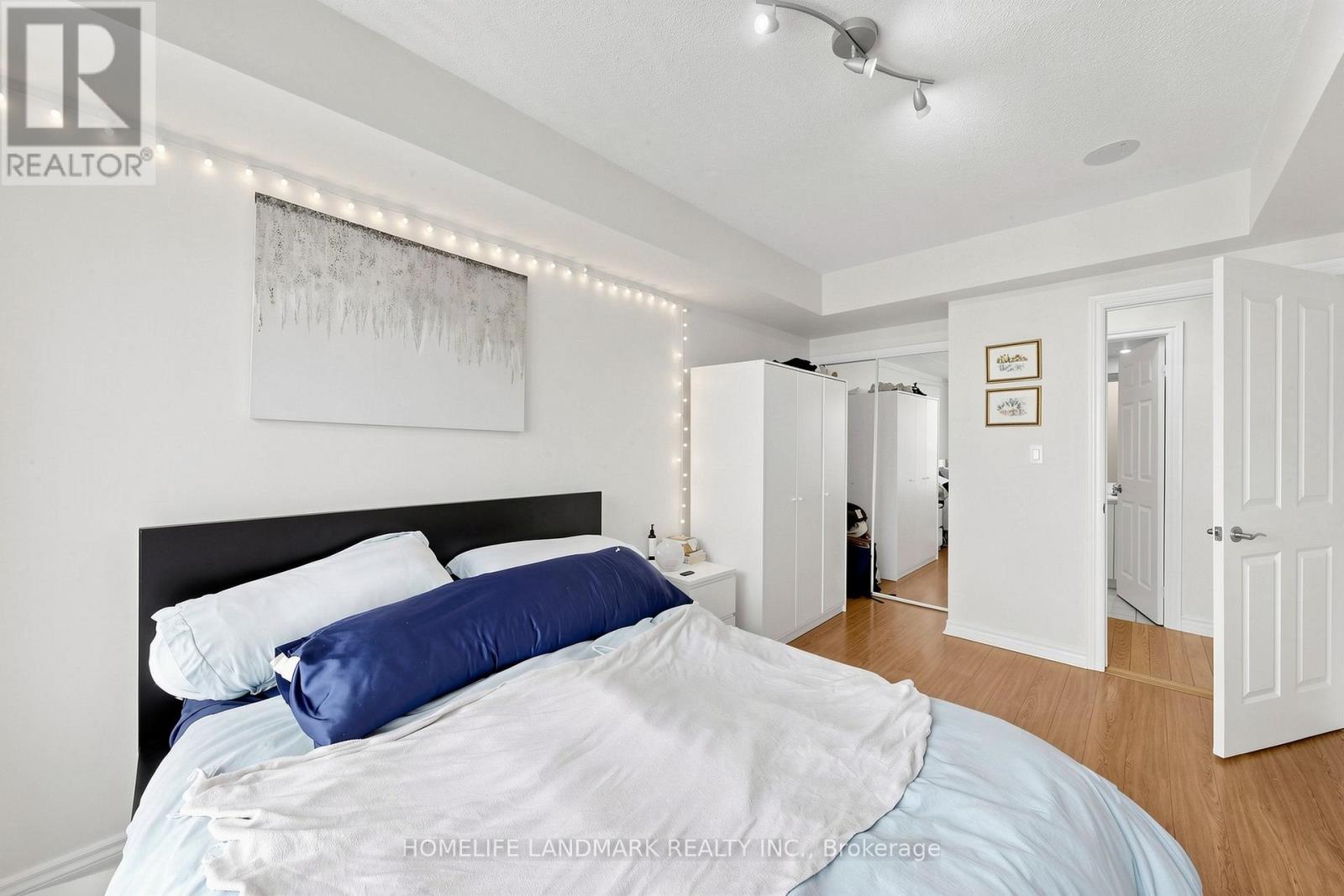 1124 - 270 Wellington Street W, Toronto, Ontario  M5V 3P5 - Photo 22 - C13109034