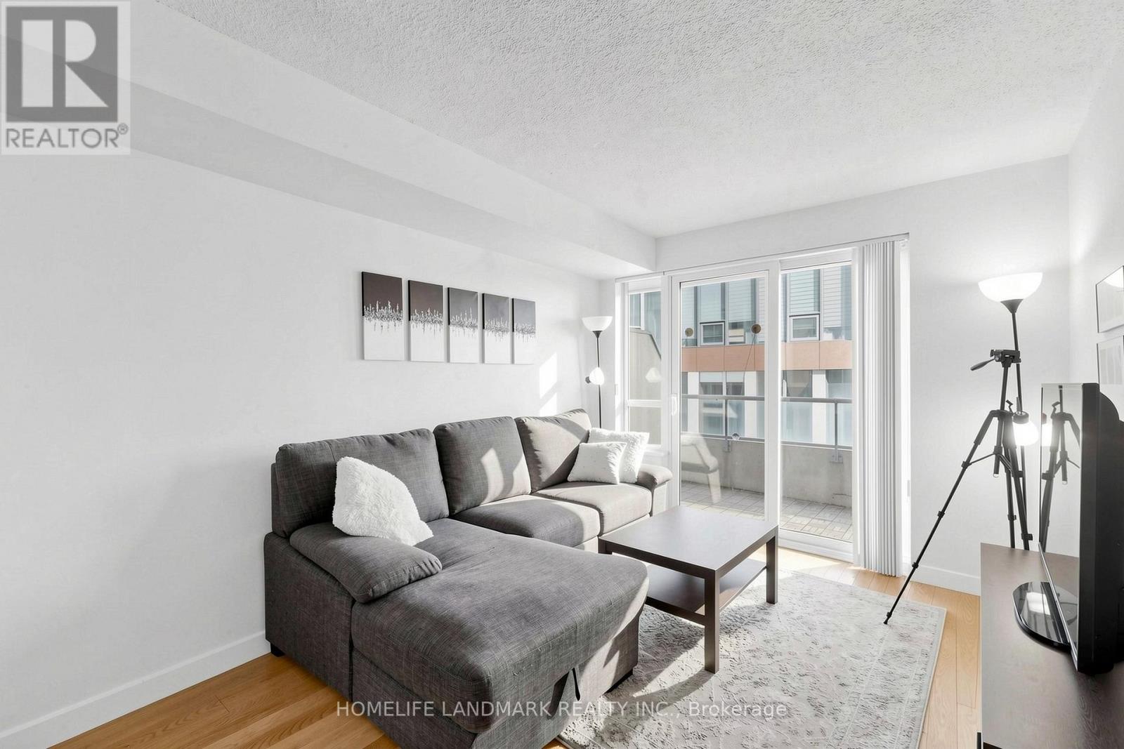 1124 - 270 Wellington Street W, Toronto, Ontario  M5V 3P5 - Photo 7 - C13109034