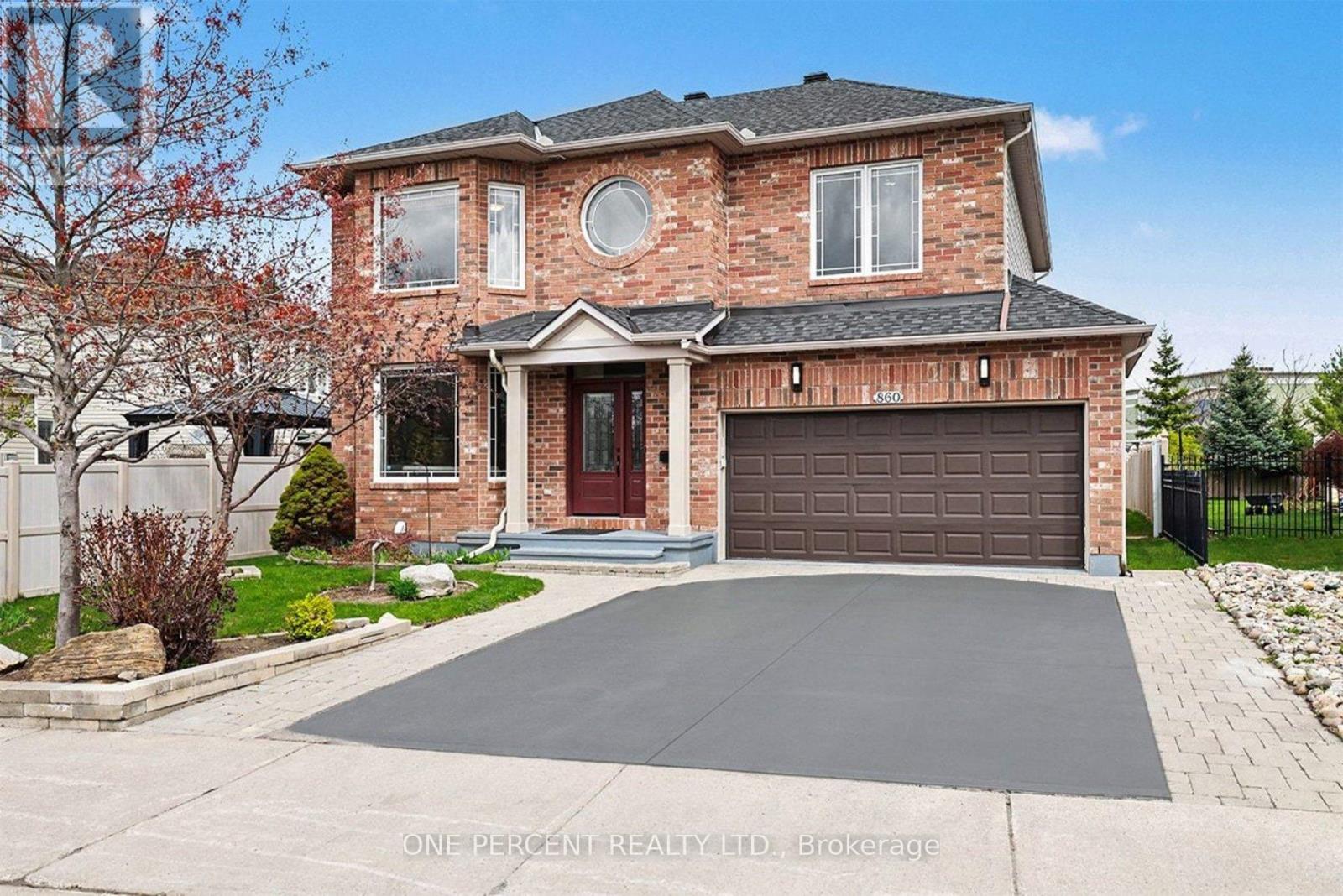 860 TARADALE DRIVE, Ottawa, Ontario