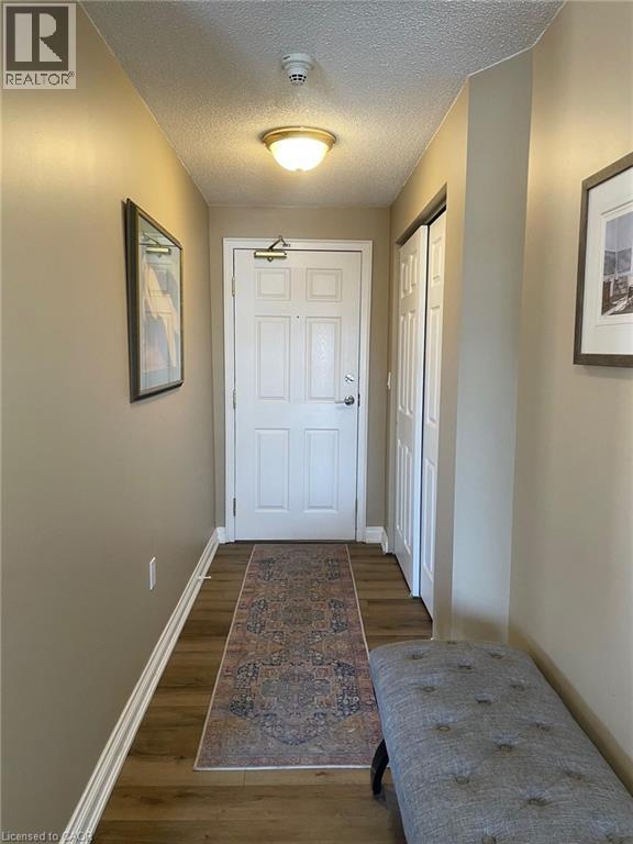 3497 Upper Middle Road Unit# 402, Burlington, Ontario  L7M 4T6 - Photo 3 - 40809952