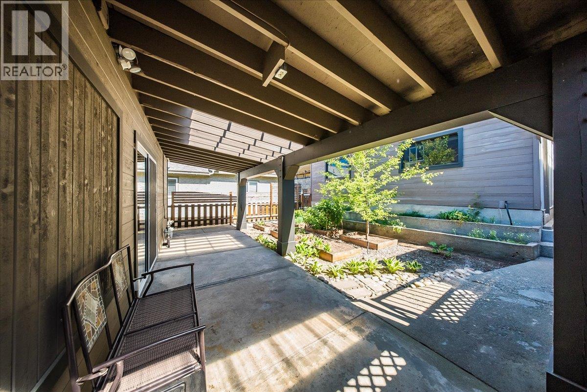 1443 Columbia Avenue, Trail, British Columbia  V1R 1J7 - Photo 22 - 10386815