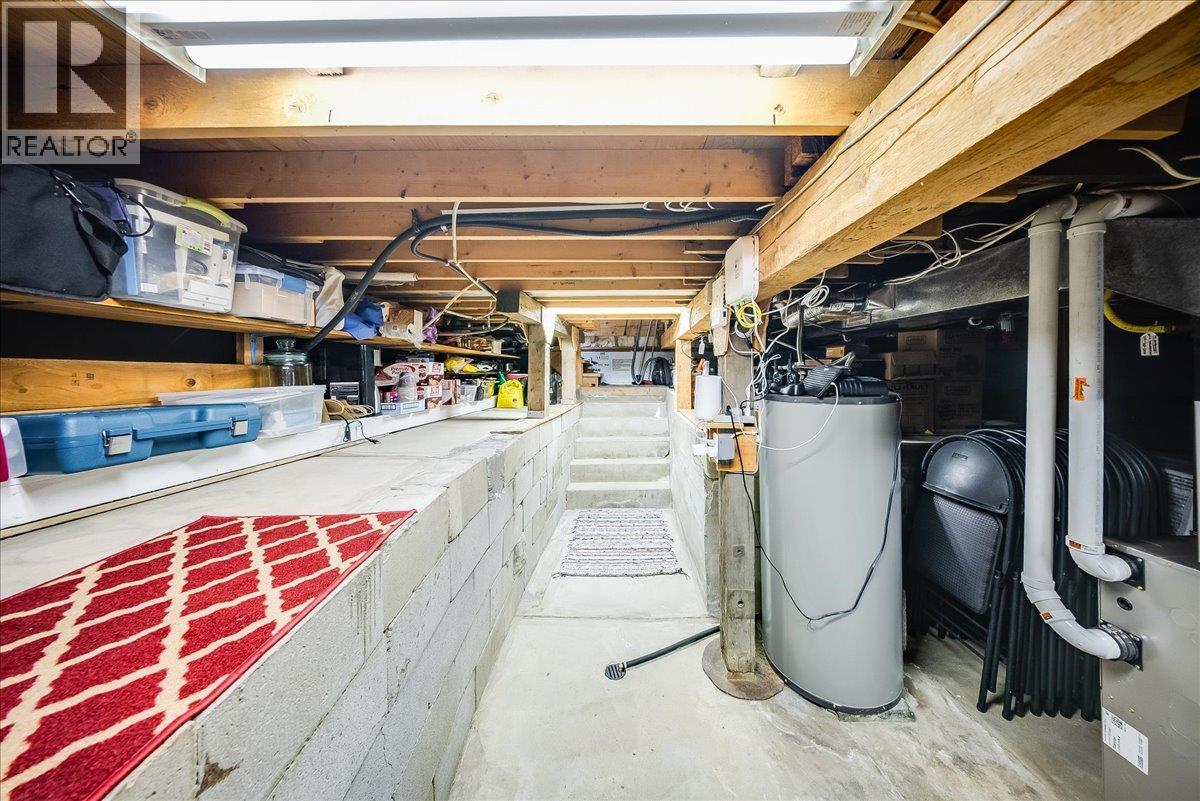1443 Columbia Avenue, Trail, British Columbia  V1R 1J7 - Photo 38 - 10386815