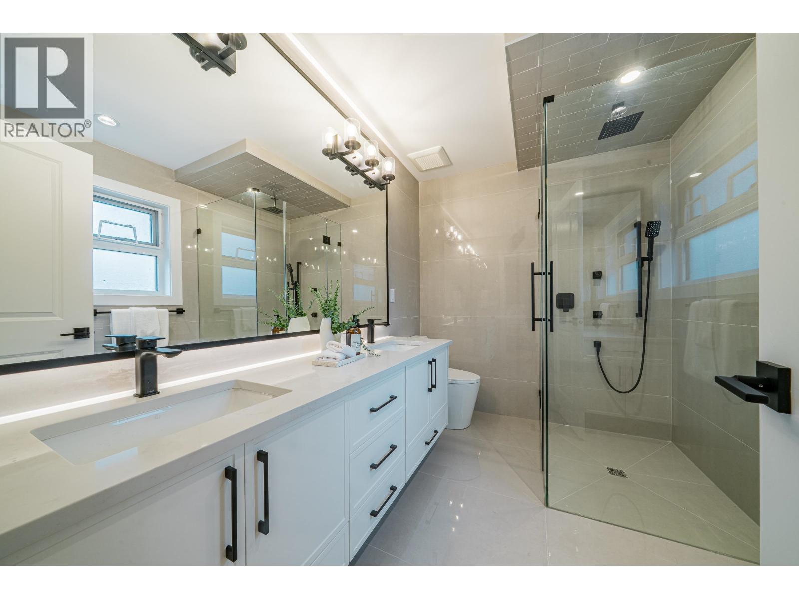 4919 Venables Street, Burnaby, British Columbia  V5B 1X8 - Photo 27 - R3093963