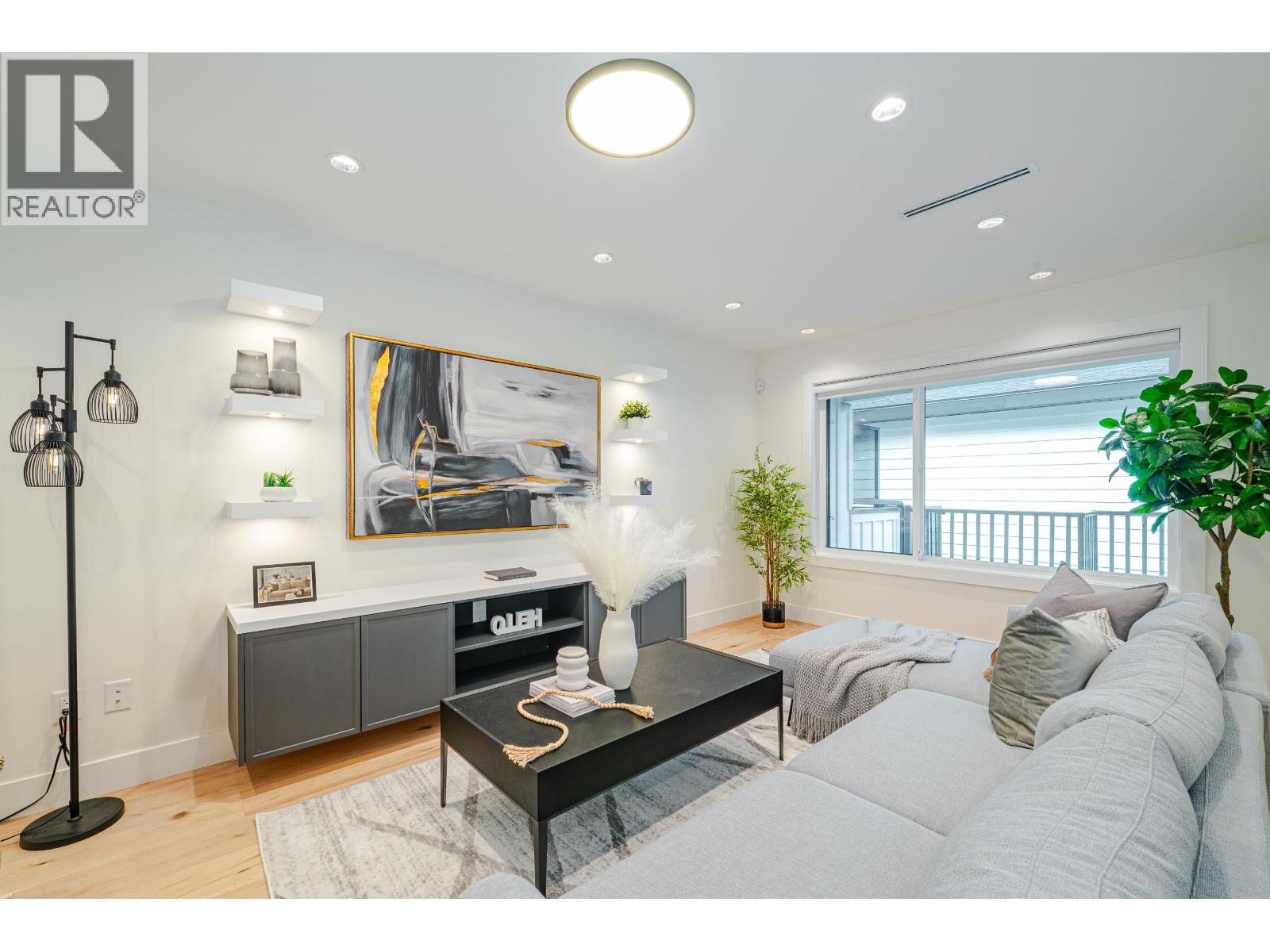 4919 Venables Street, Burnaby, British Columbia  V5B 1X8 - Photo 17 - R3093963