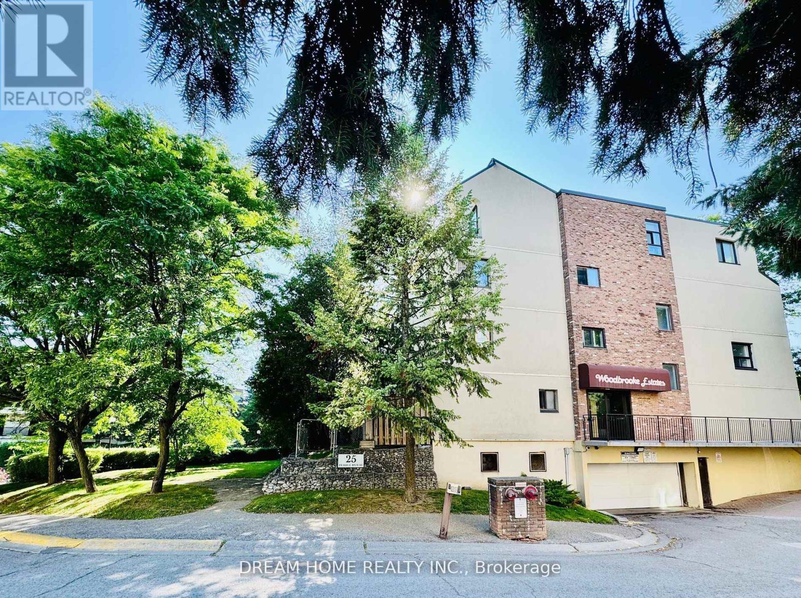 11 - 25 Pebble Byway, Toronto, Ontario  M2H 3J6 - Photo 2 - C13109076