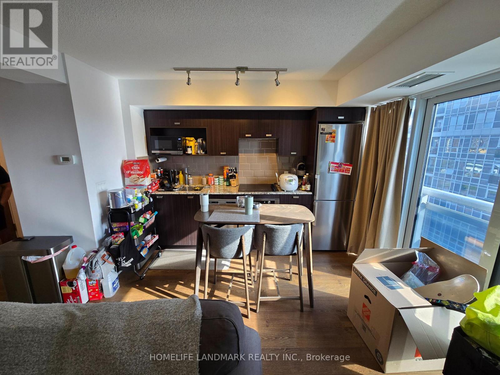 1217 - 275 Village Green Square, Toronto, Ontario  M1S 0L8 - Photo 5 - E13109080