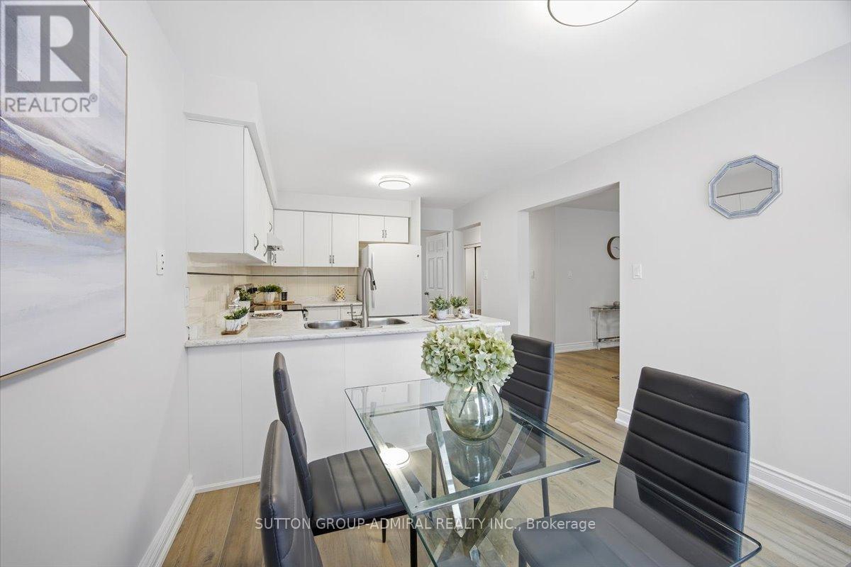 137 Chelwood Drive, Vaughan, Ontario  L4J 7C6 - Photo 10 - N13109072