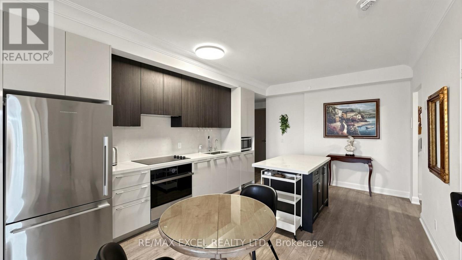 1005 - 8 Water Walk Drive, Markham, Ontario  L3R 6L4 - Photo 17 - N13109104