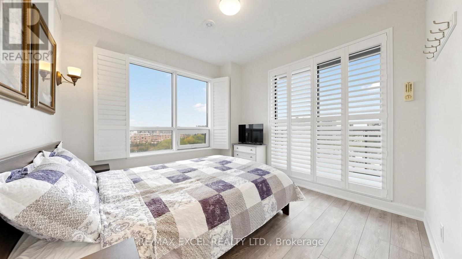 1005 - 8 Water Walk Drive, Markham, Ontario  L3R 6L4 - Photo 21 - N13109104